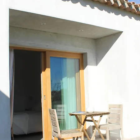 Cantos E Sonos Charming